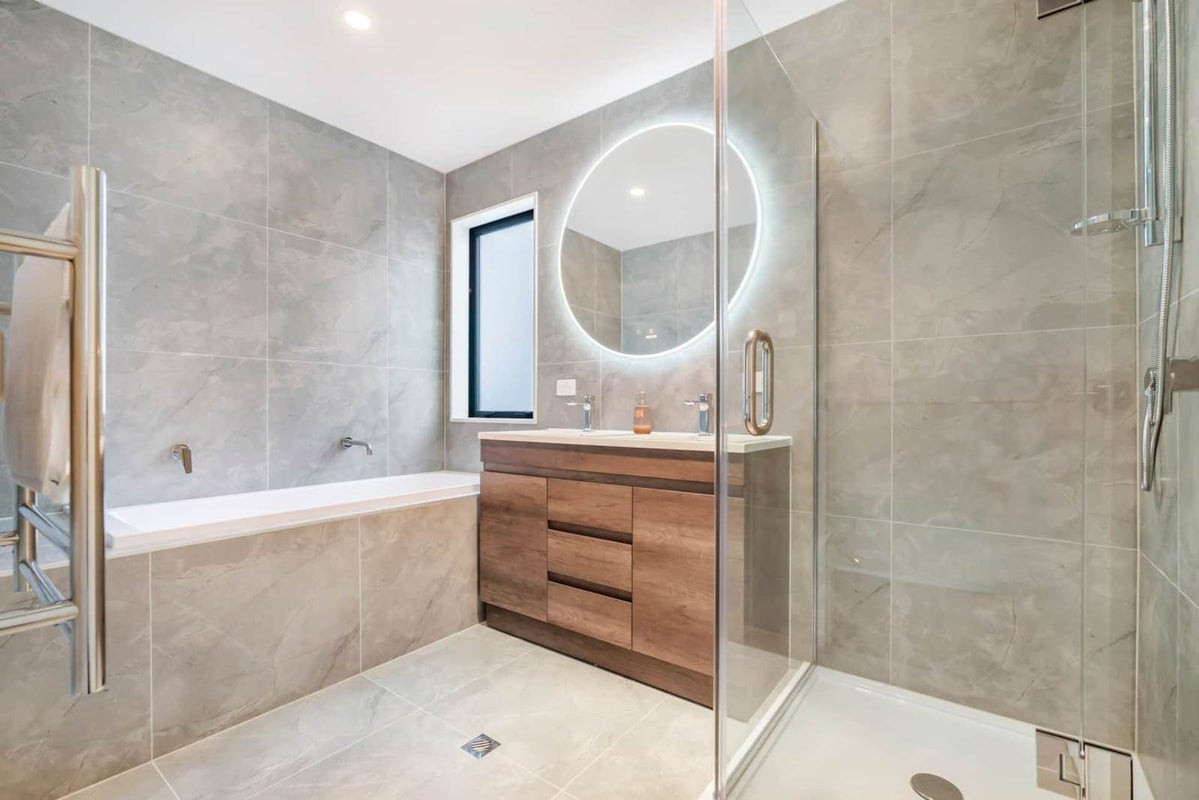 41 Flat Bush School Road, Flat Bush, Auckland - Carousel 2