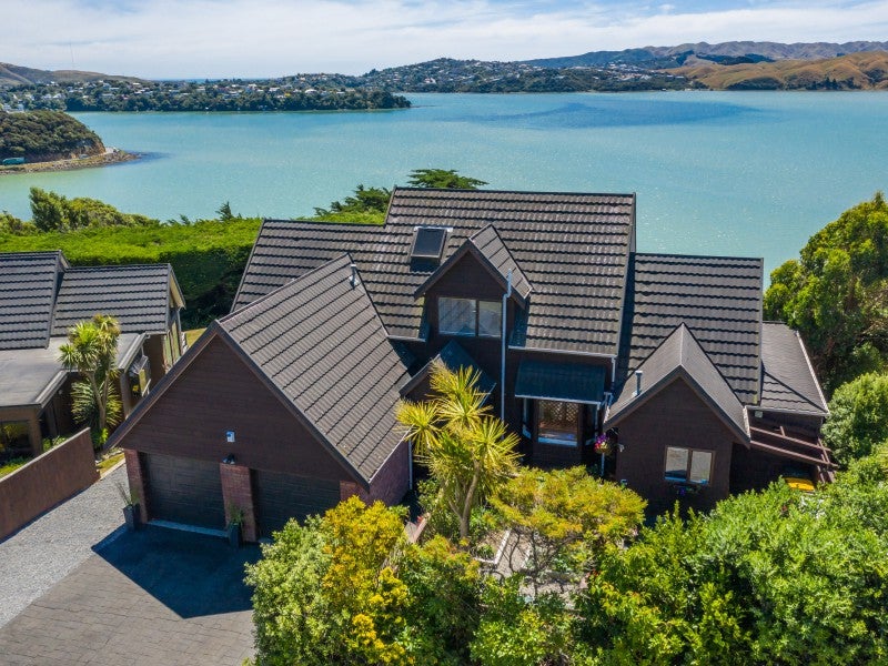 9 The Crowsnest, Whitby, Porirua - Carousel 1
