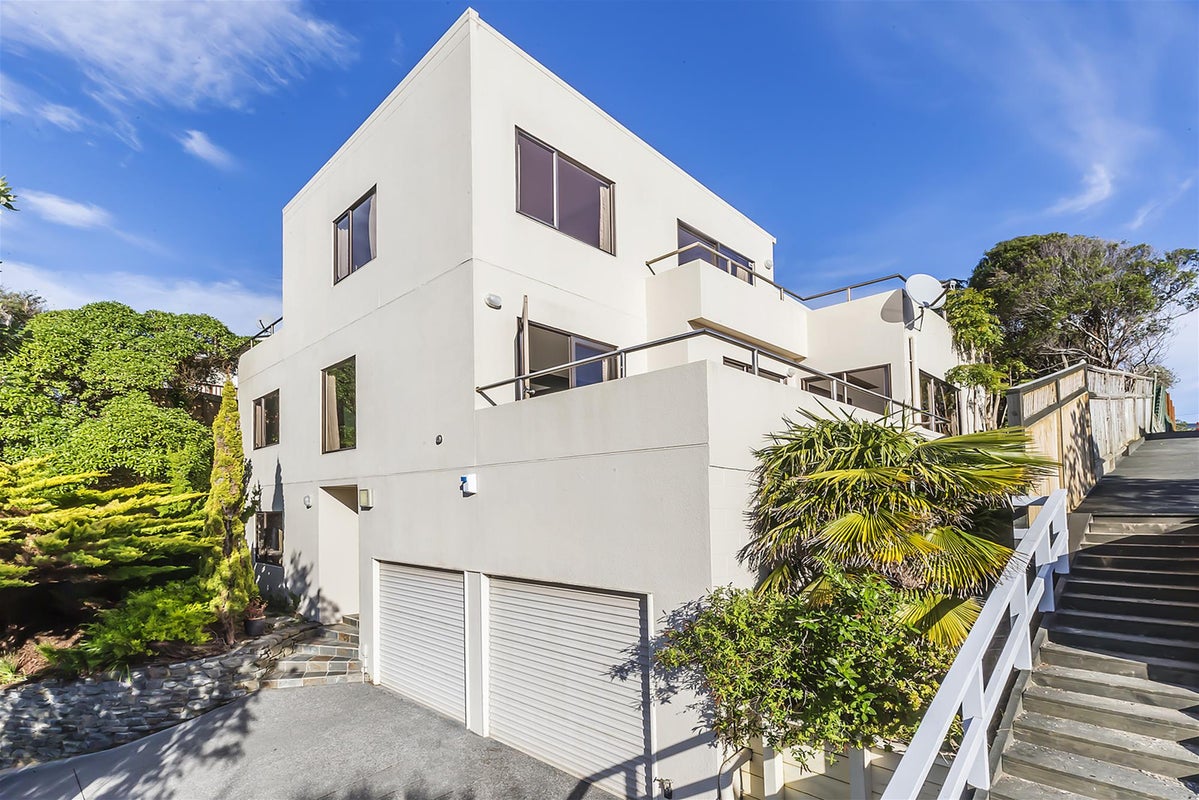 16A MANA VIEW RD, Camborne, Porirua - Carousel 2