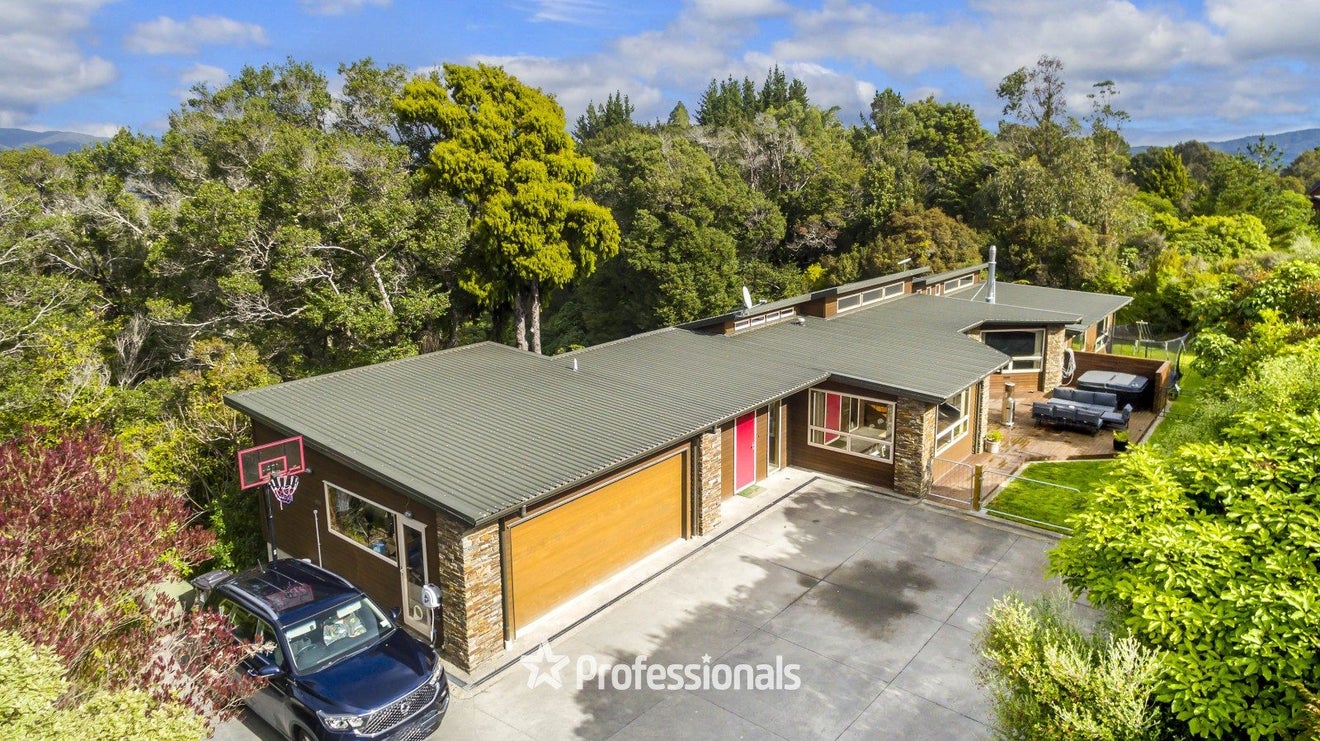 0 State Highway 2, Rimutaka Hill, Upper Hutt - Carousel 1