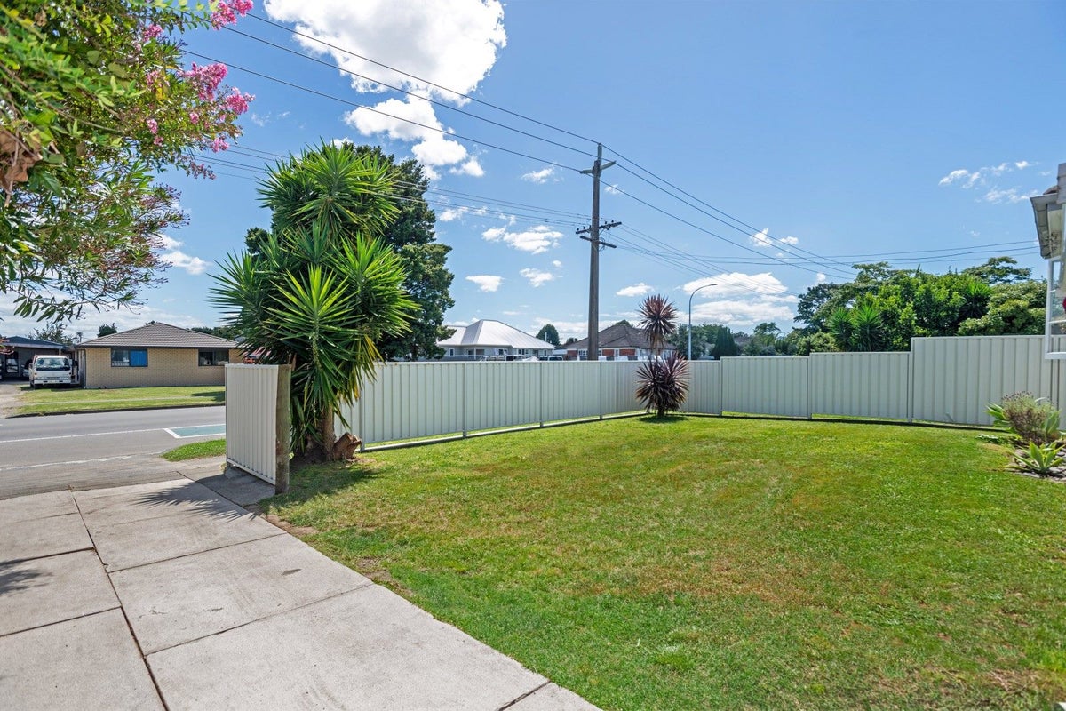 138 Stanley Road, Awapuni, Gisborne - Carousel 2