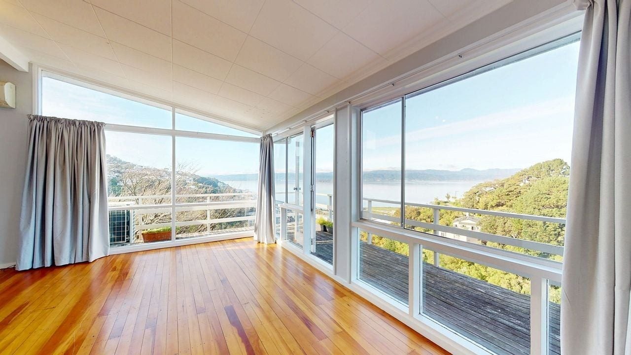 196 Barnard Street, Wadestown, Wellington - Carousel 2