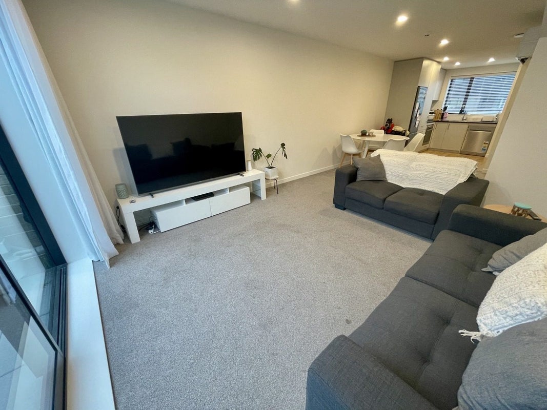 5 Ara Paiwhenua, Tawa, Wellington - Carousel 2