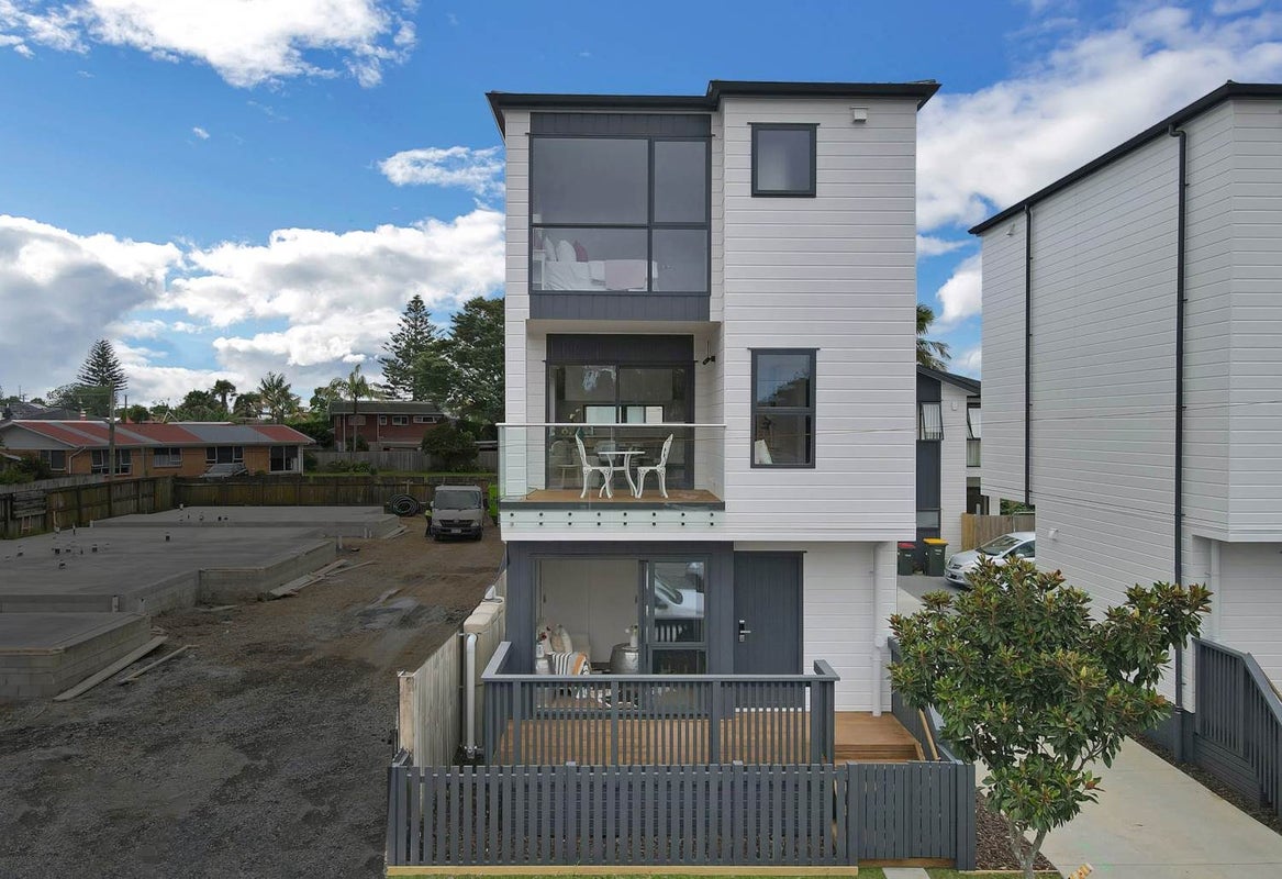 17A Huia Road, Papatoetoe, Auckland - Carousel 2