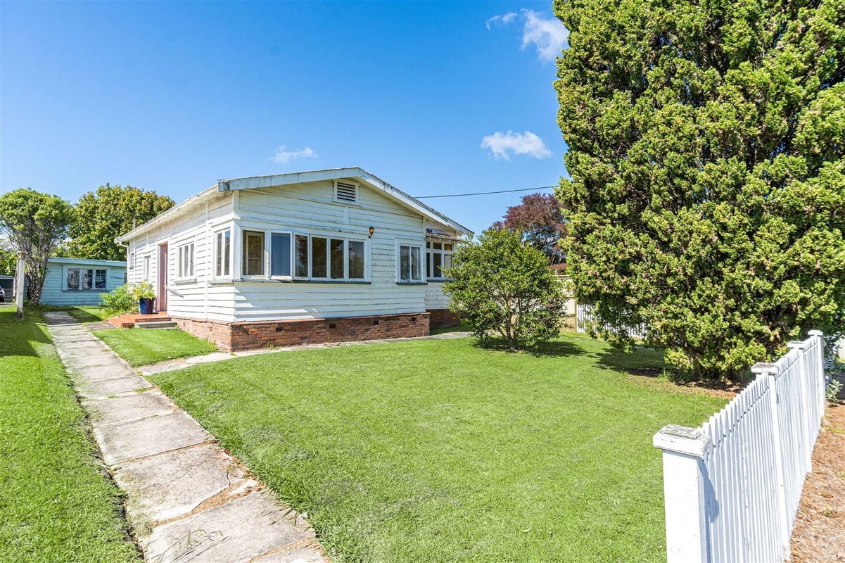 61 Aramoana Avenue, Devonport, Auckland - Carousel 16