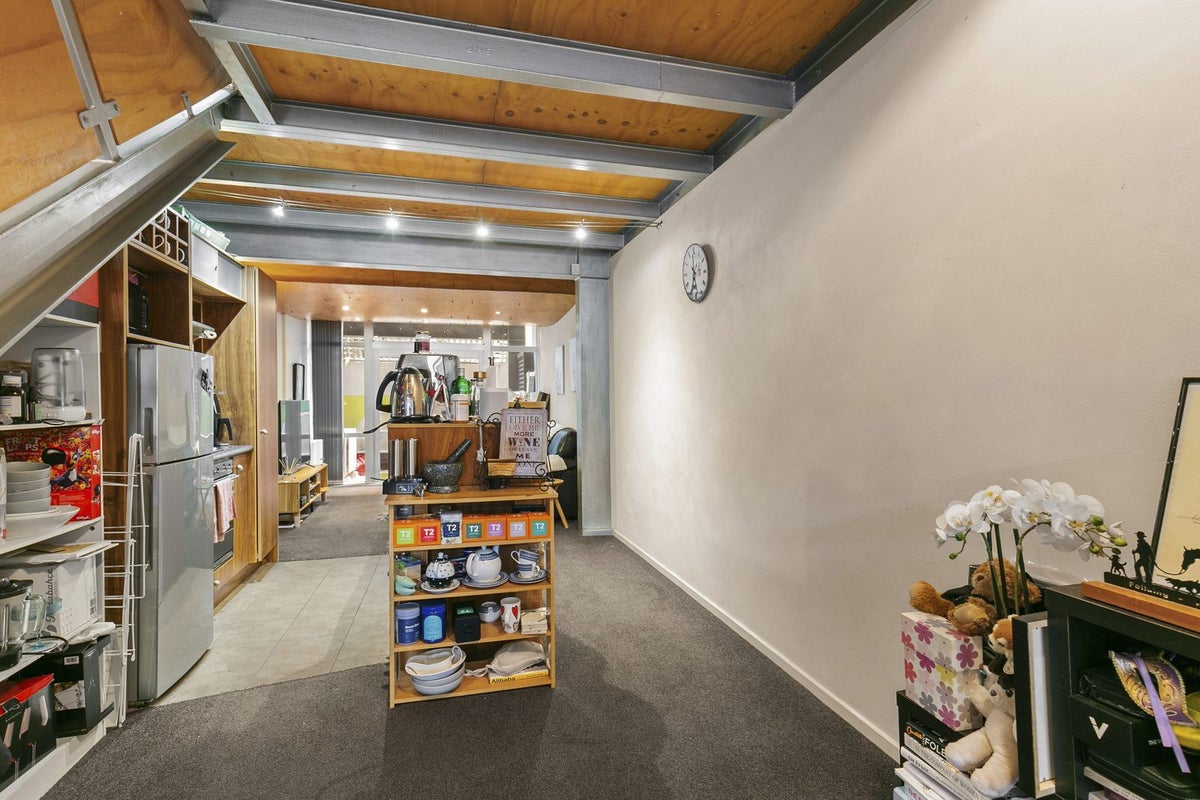 2/27 Jessie Street, Te Aro, Wellington - Carousel 2
