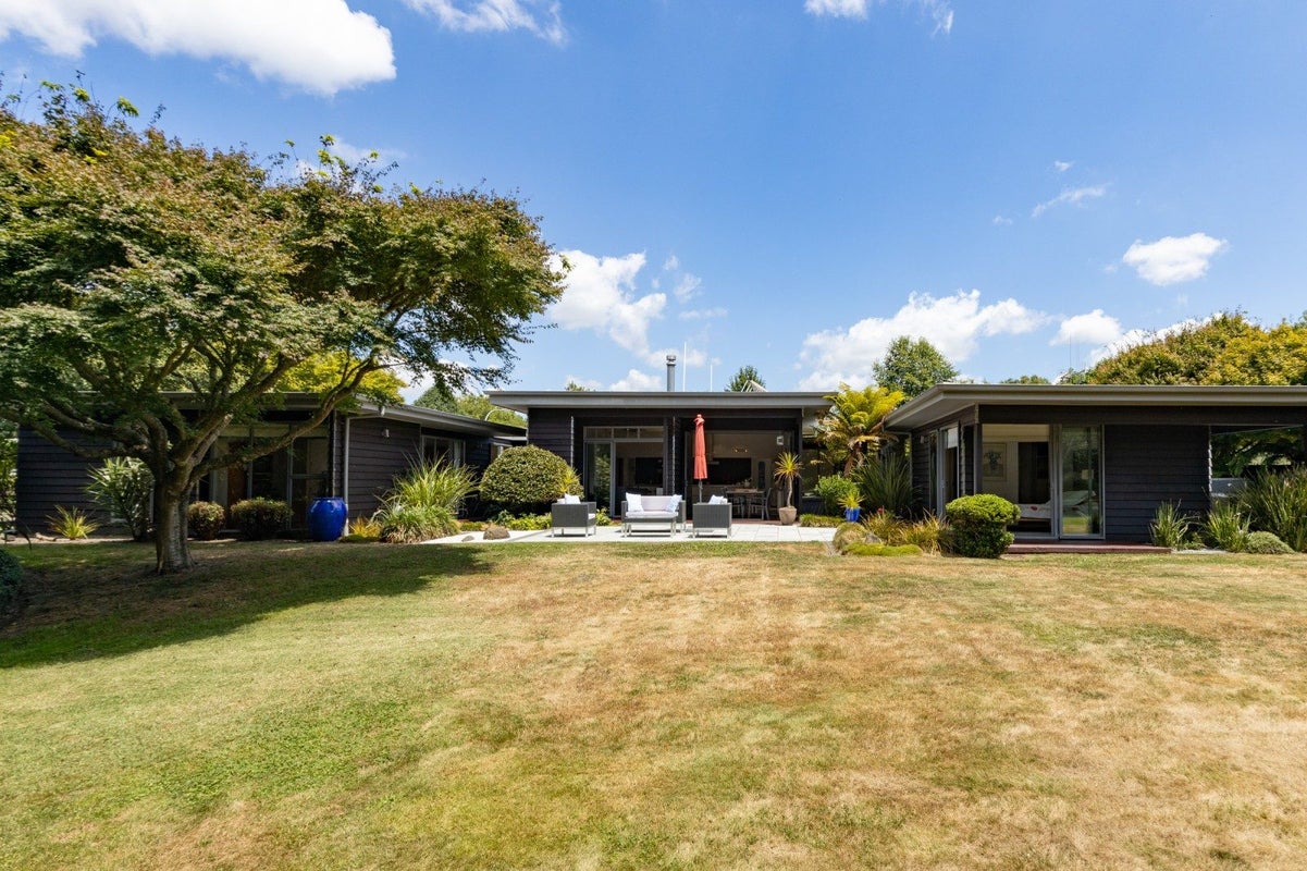 11 Sanctuary Lane, Tamahere - Carousel 1