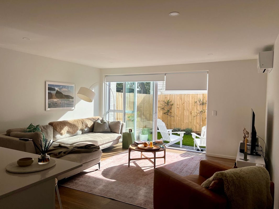 2/34 Cleveland Street, Edgeware, Christchurch - Carousel 1