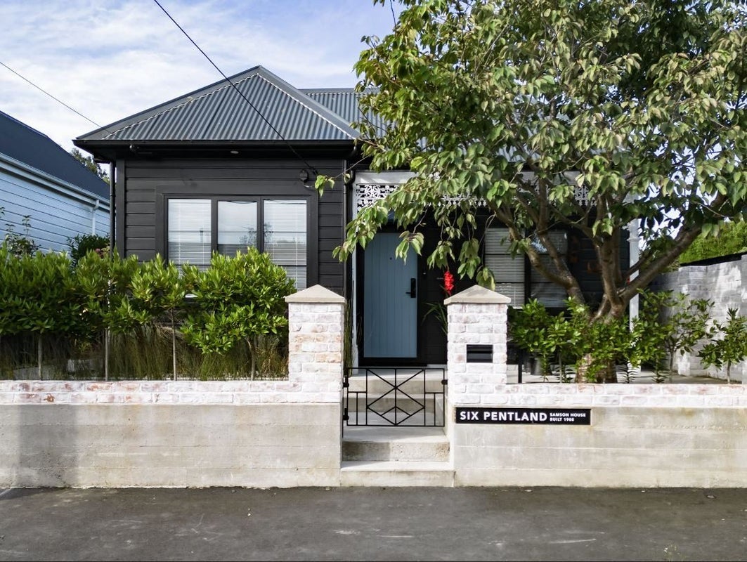 6 Pentland Street, North East Valley, Dunedin - Carousel 2