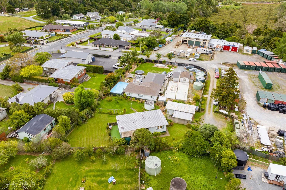 8 Depot Road, Paparoa - Carousel 38