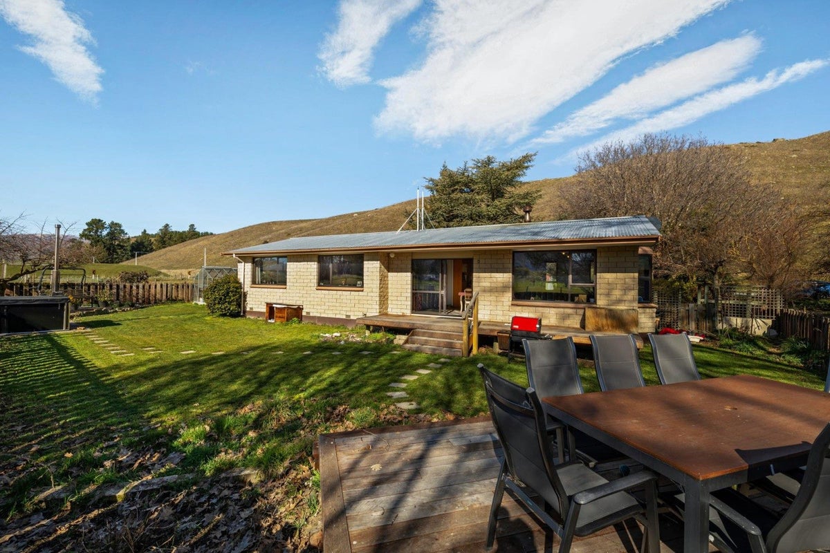2915 Tarras-Cromwell Road, Tarras, Cromwell - Carousel 1