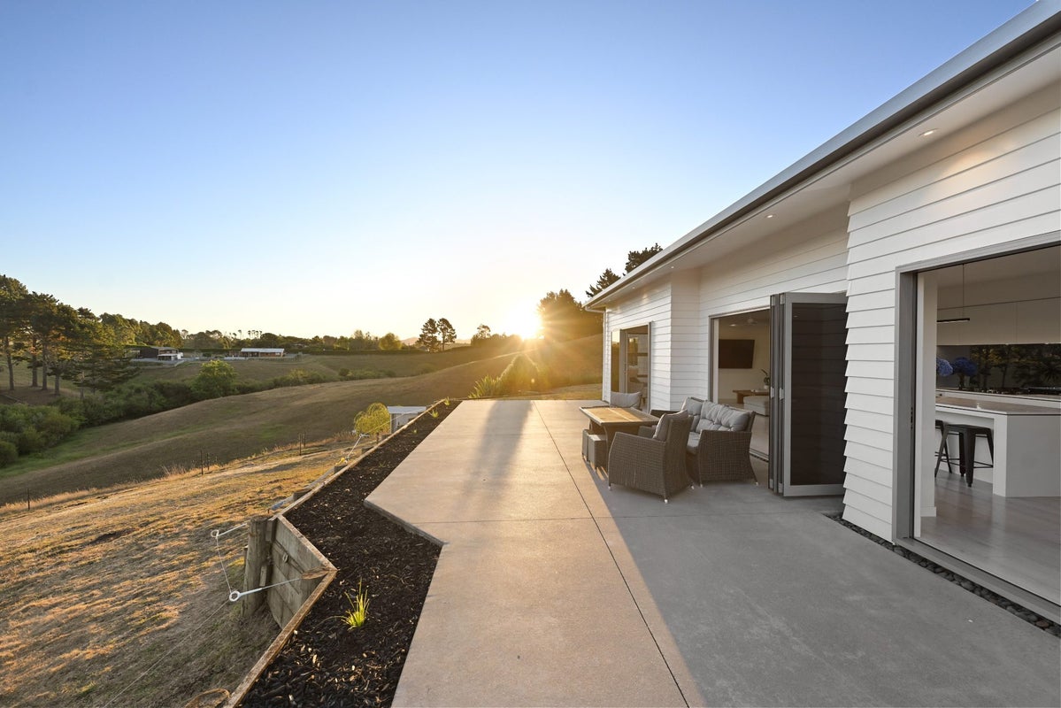 112 Richards Road, Te Kowhai - Carousel 1