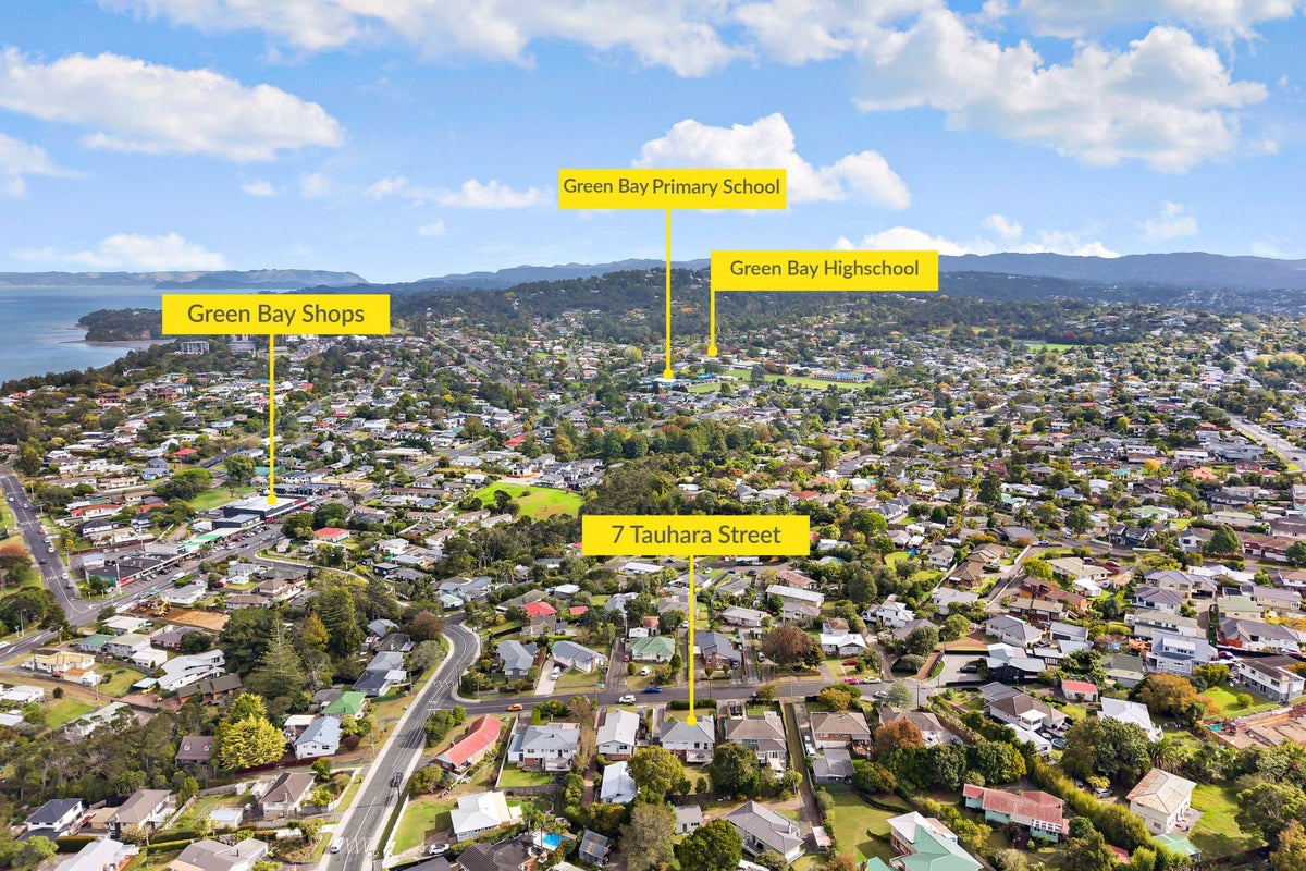 7 Tauhara Street, Green Bay, Auckland - Carousel 34