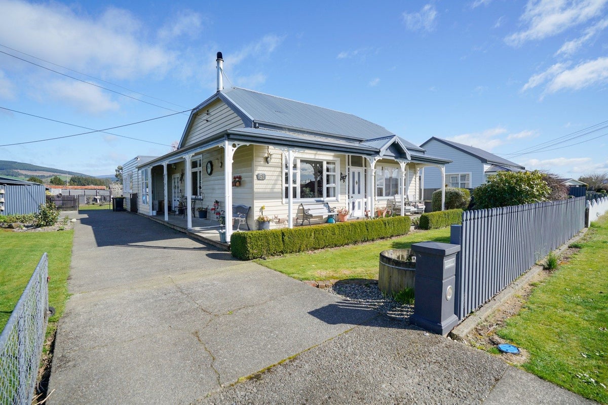 51 Elles Road, Otautau, Otautau - Carousel 1