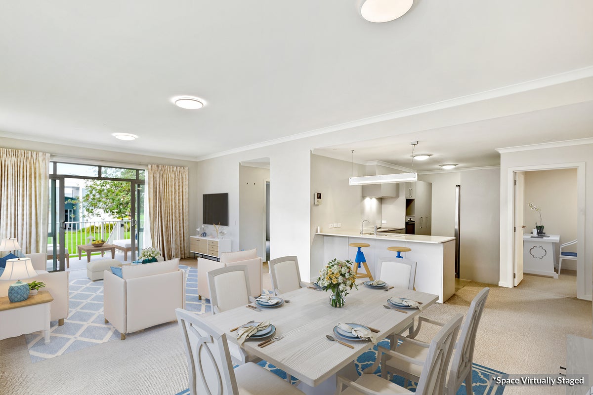 15 Parkside Drive, Orewa, Orewa - Carousel 1
