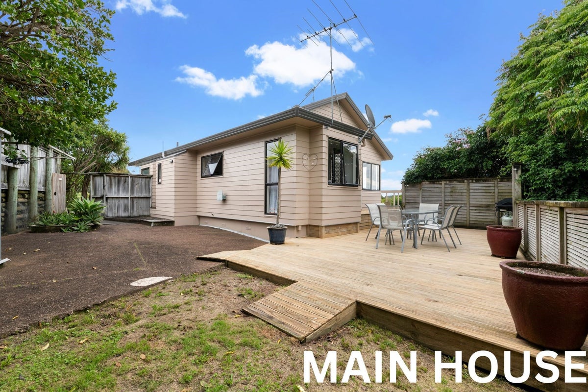 13 Anne McLean Drive, Bayview, Auckland - Carousel 2