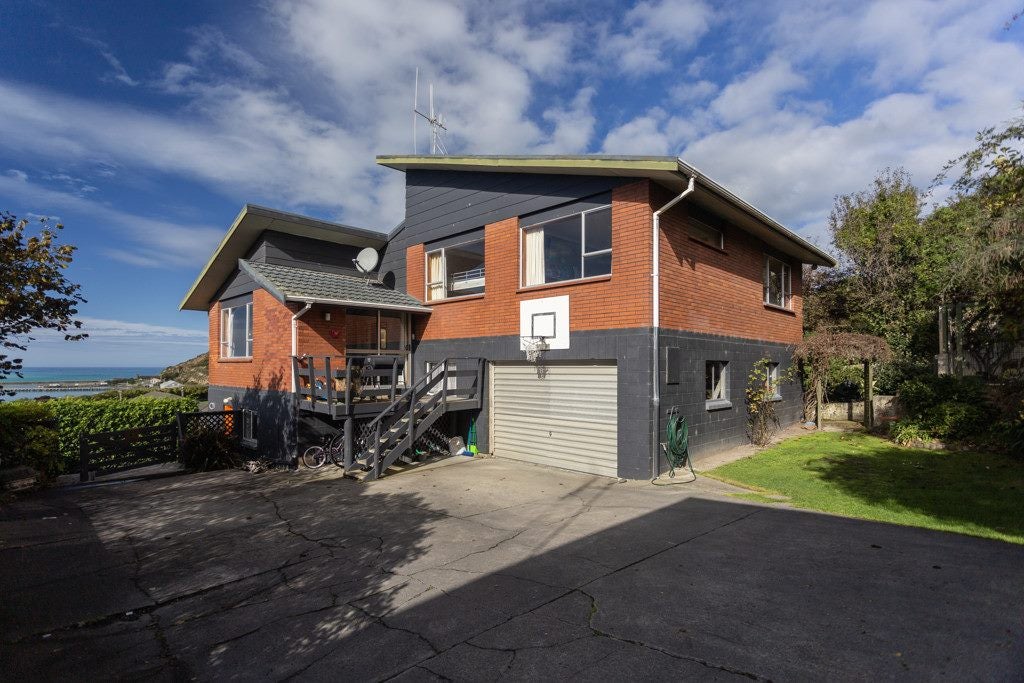 69A Tees Street, South Hill, Oamaru - Carousel 1