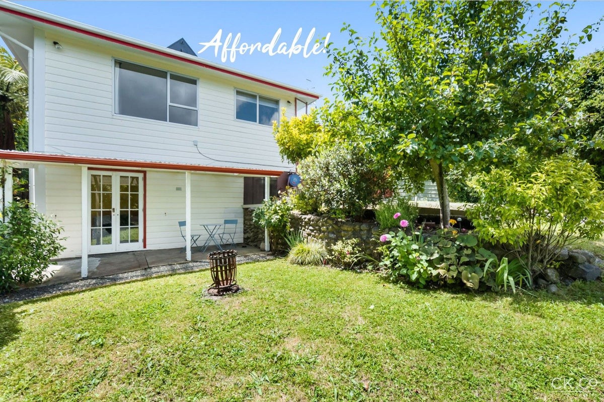 16B Hugh Duncan Street, Haywards, Lower Hutt - Carousel 1