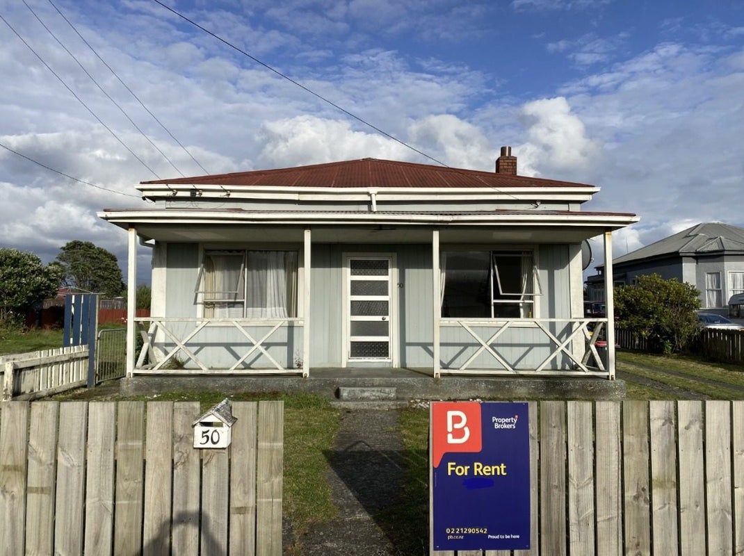 50 Blake Street, Blaketown, Greymouth - Carousel 1
