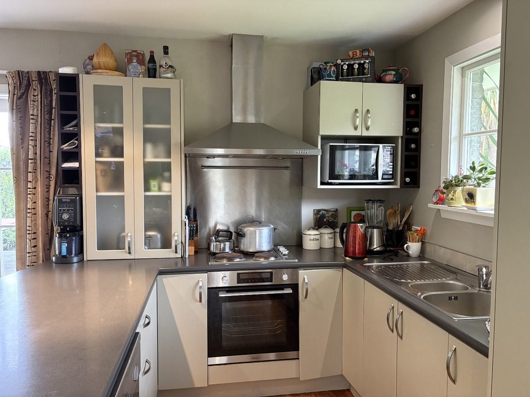 30 Brabourne Street, Hillsborough, Christchurch - Carousel 2