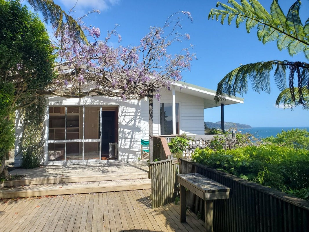 39A Waitohu Road, York Bay, Lower Hutt - Carousel 1