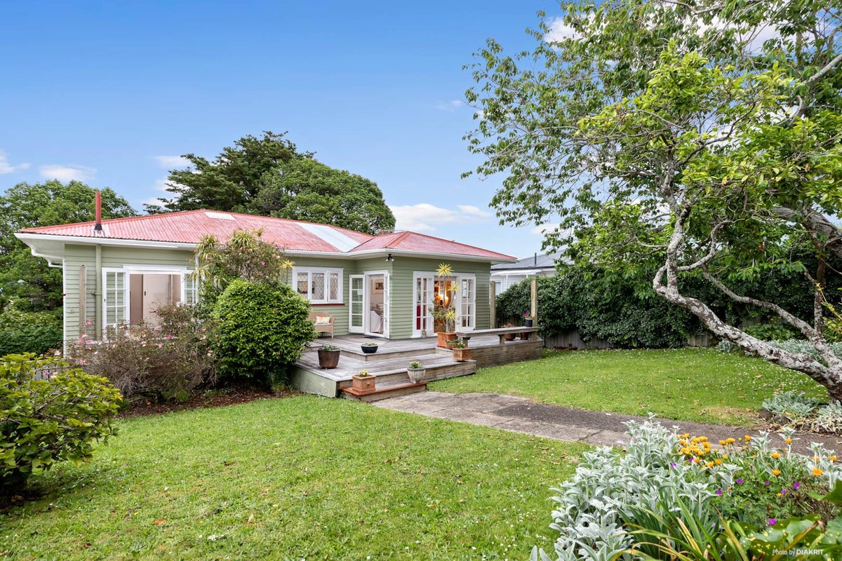 4 Taiere Terrace, Onehunga, Auckland - Carousel 2