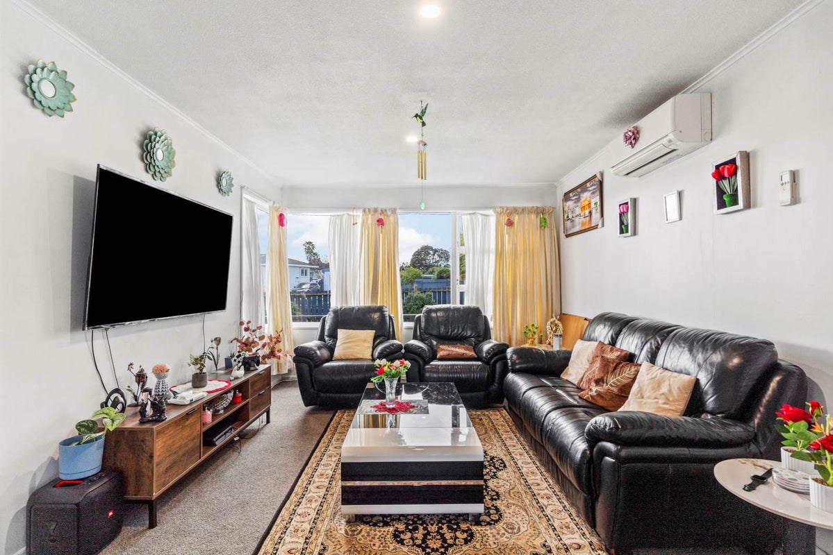 119 Chichester Drive, Rosehill, Papakura, Auckland - Carousel 2