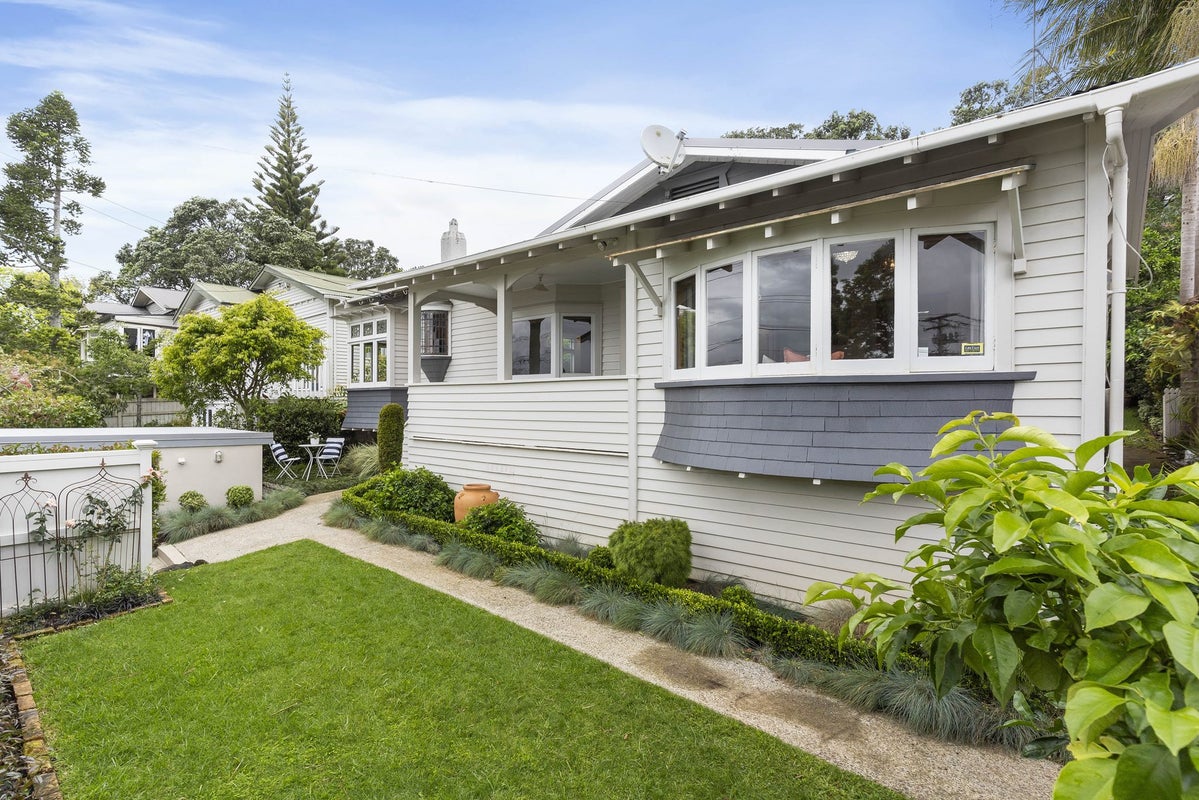 65 Mount Albert Road, Mount Albert, Auckland - Carousel 2