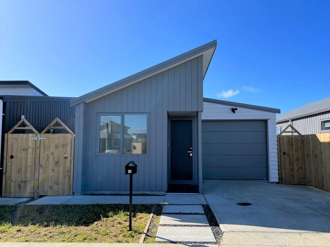 30 Clayden Shuttleworth Street, Papakura, Papakura - Carousel 1