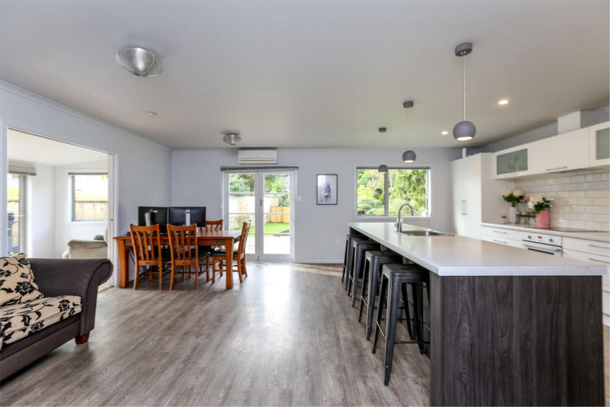 31A Elizabeth Place, Ferndale, New Plymouth - Carousel 2