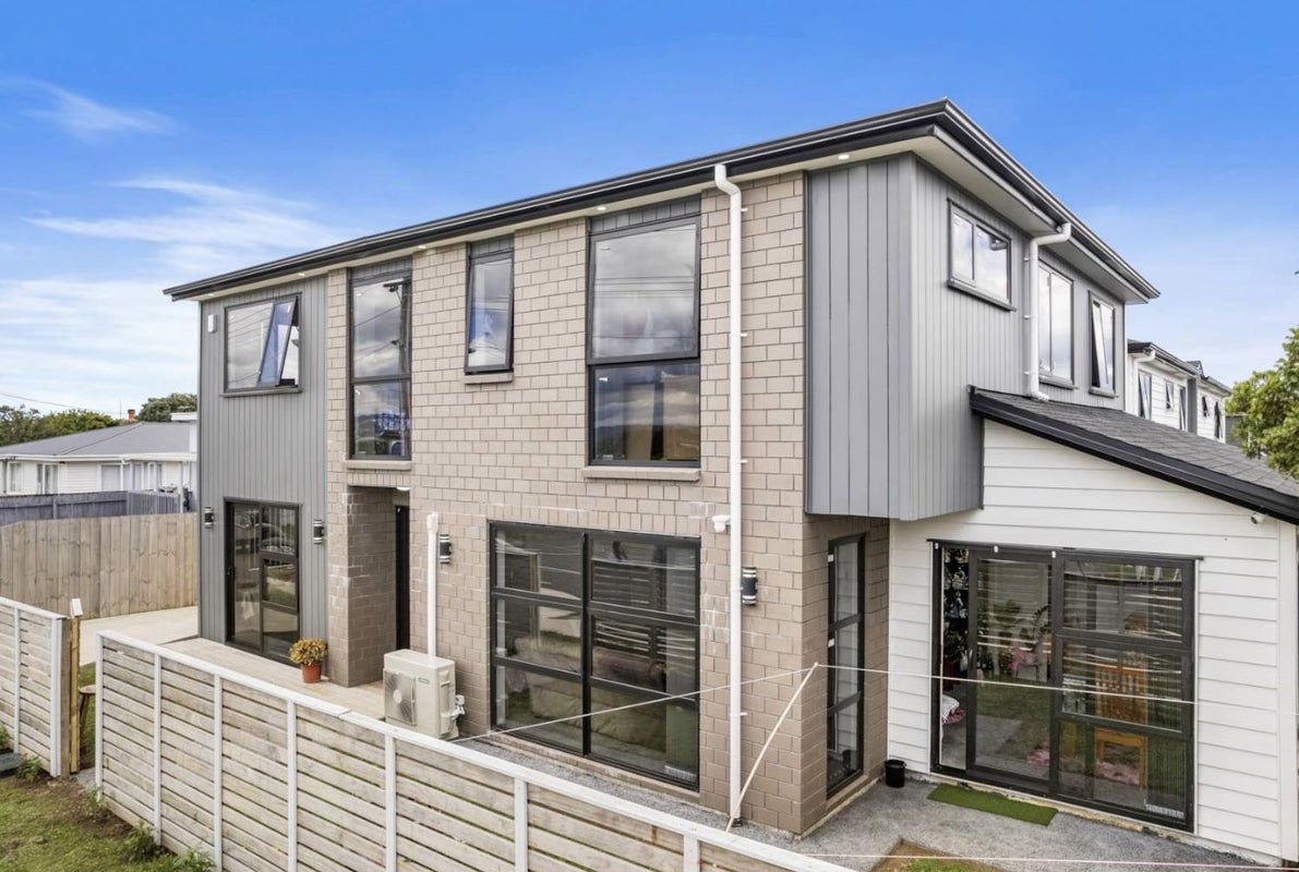 41 Scotts Road, Manurewa East, Auckland - Carousel 19