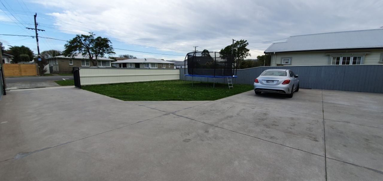 23 Copeland Street, Hutt Central, Lower Hutt - Carousel 2