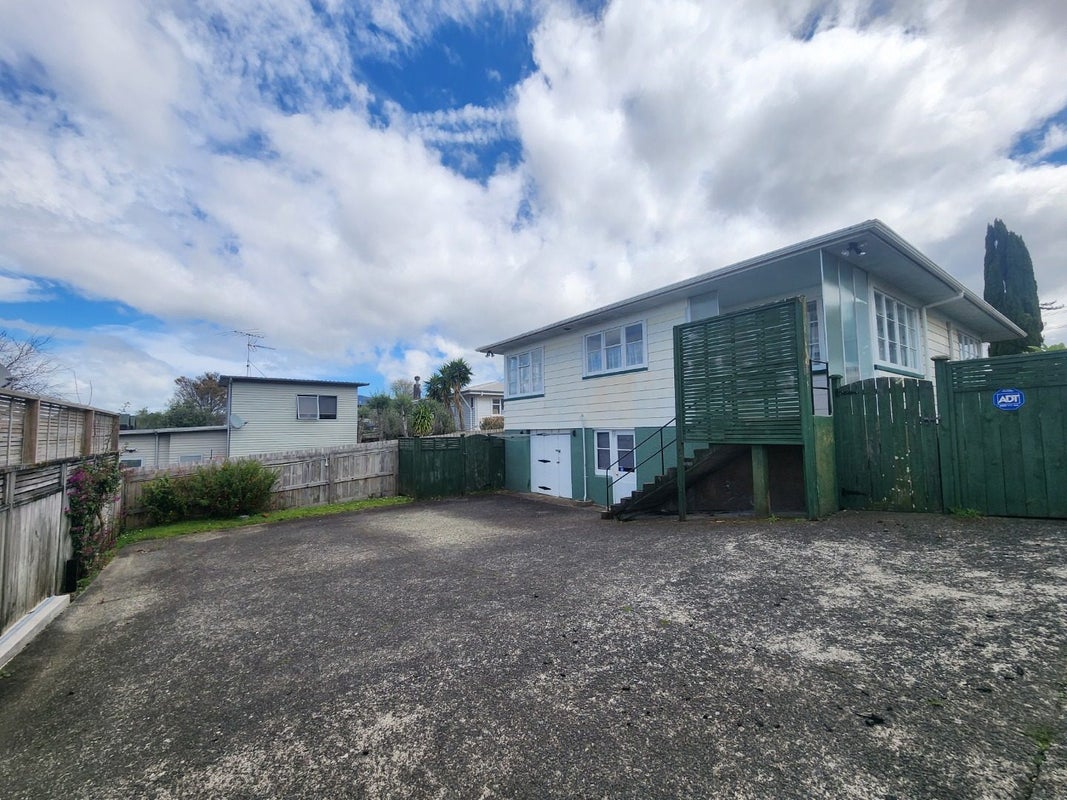 22 Barrack Road, Mount Wellington, Auckland - Carousel 13