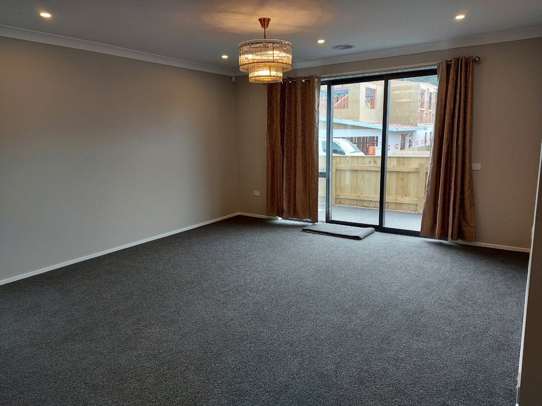 14 Hattersley Grove, Churton Park, Wellington - Carousel 2