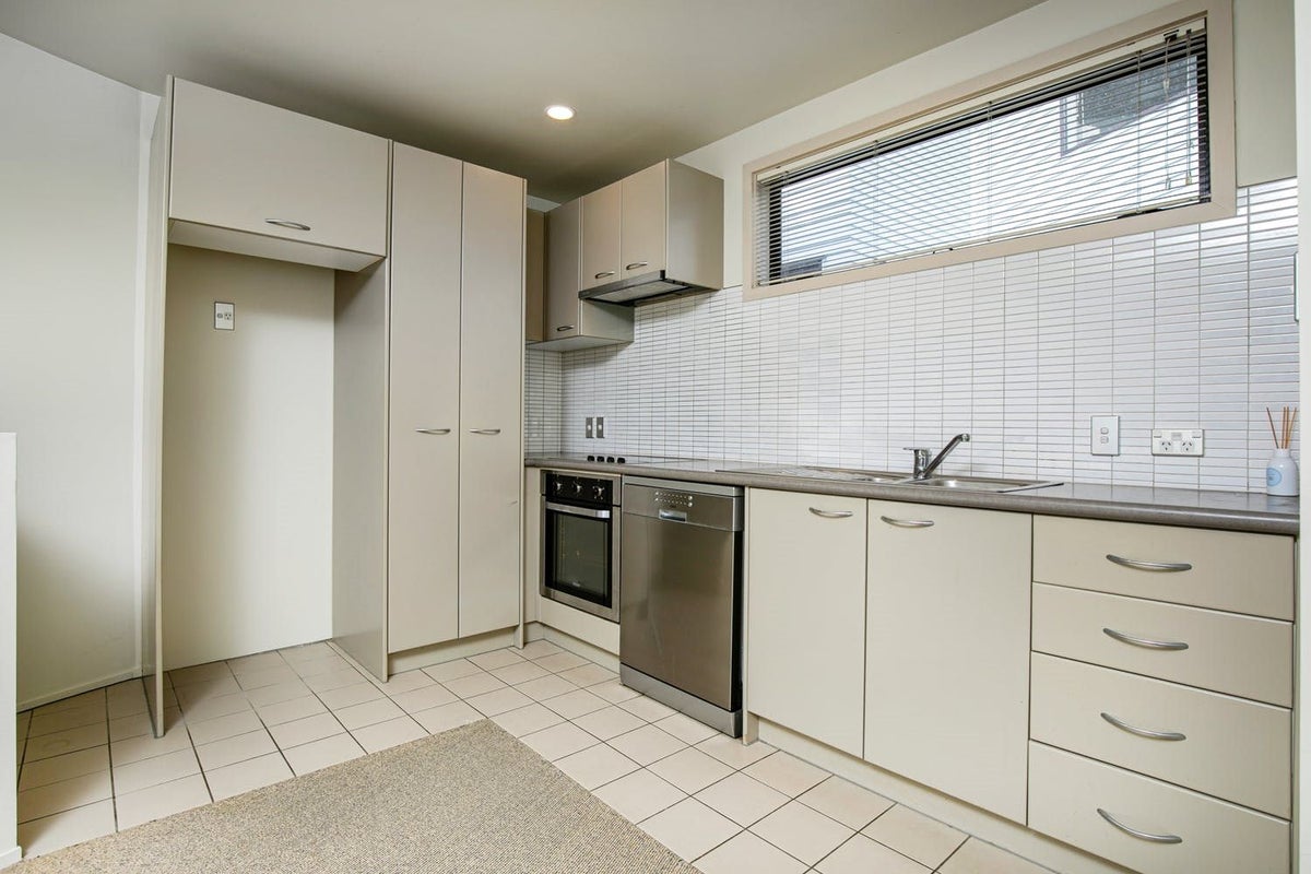 5/18 Blake Street, Ponsonby, Auckland - Carousel 2