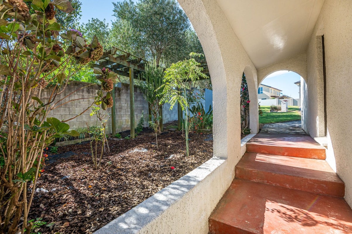 45A Takutai Avenue, Half Moon Bay, Auckland - Carousel 2