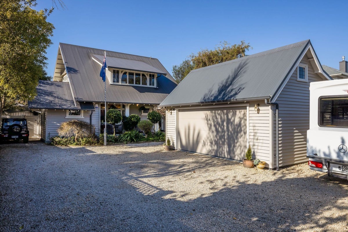 376 Papanui Road, Strowan, Christchurch - Carousel 1