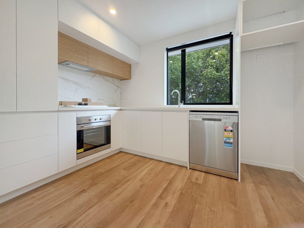 19D Pavola Grove, Glenfield, Auckland - Carousel 2