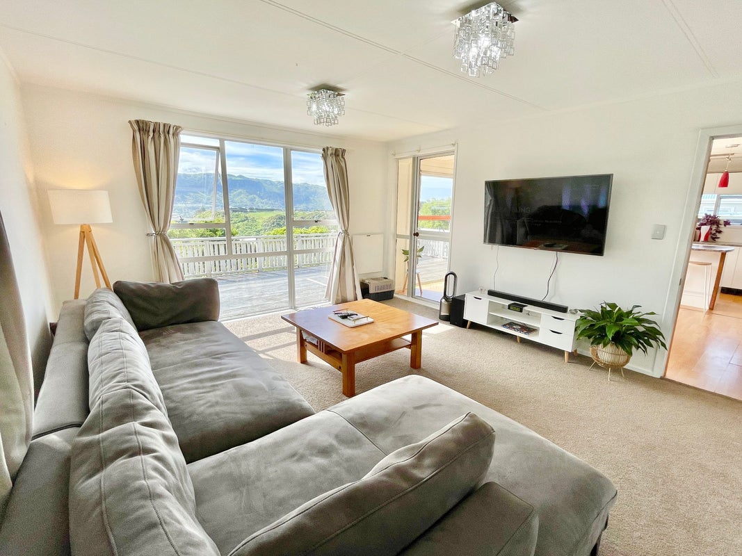 94 Jamaica Drive, Grenada North, Wellington - Carousel 2