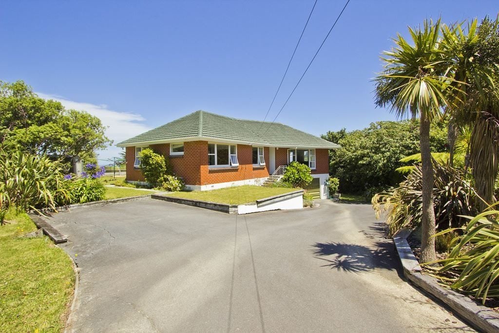 64 Korokoro Road, Korokoro, Lower Hutt - Carousel 2