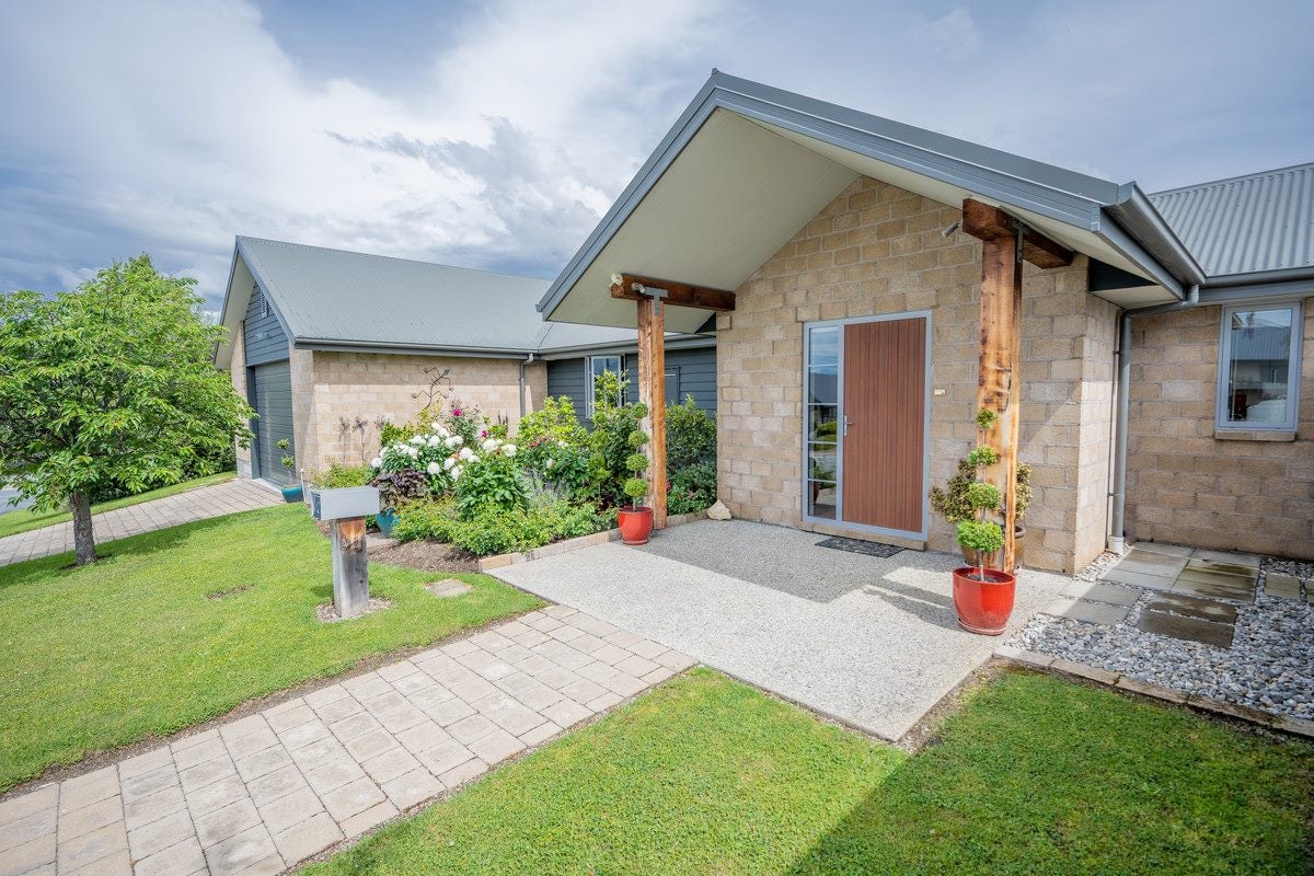2 Gye Street, Clyde, Clyde - Carousel 25