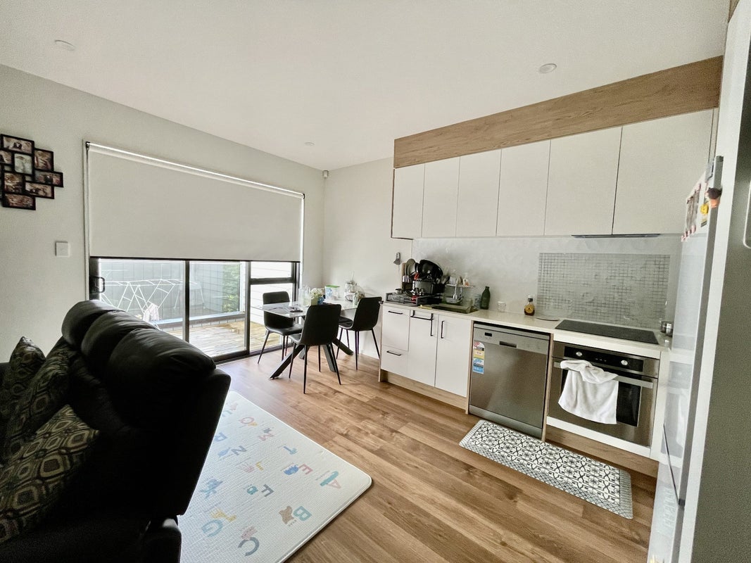 38 Korokio Lane, Henderson, Auckland - Carousel 2