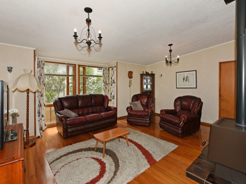 30 Sunbrae Drive, Silverstream, Upper Hutt - Carousel 2