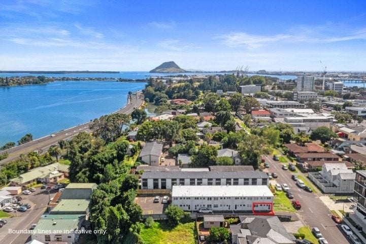 37 Selwyn Street, Tauranga, Tauranga - Carousel 2