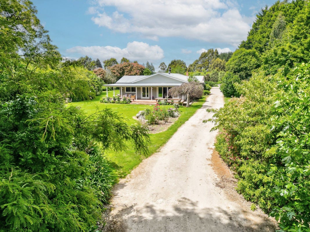 25 Harrison Road, Fordell, Whanganui - Carousel 1