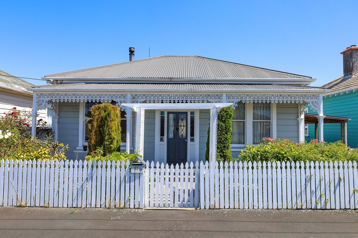 45 Richmond Street, Forbury, Dunedin - Carousel 1
