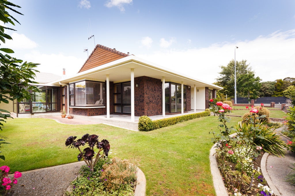 2 Kensington Mews, Hokowhitu, Palmerston North - Carousel 2