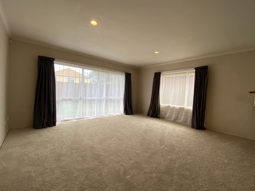 7 Liffey Drive, East Tamaki, Auckland - Carousel 2