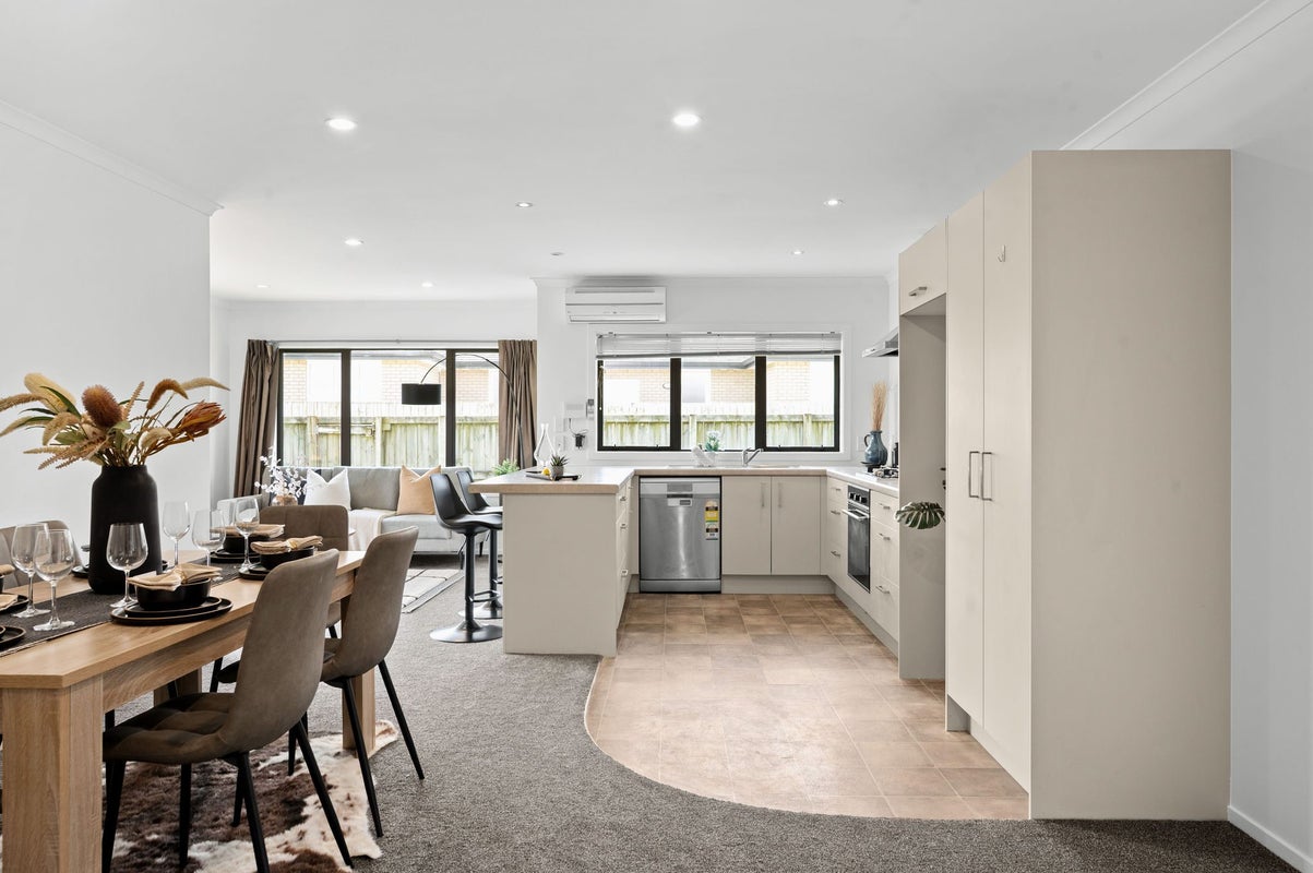 23 Chadwick Place, Rototuna North, Hamilton - Carousel 2