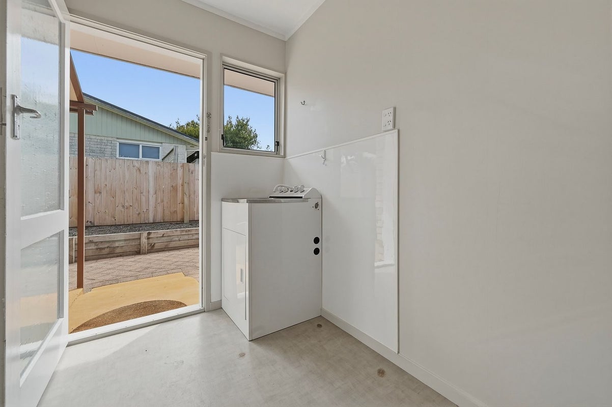 104 Hinewa Road, Otumoetai, Tauranga - Carousel 16